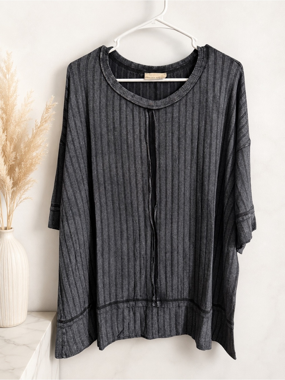 Zenana Outfitters Charcoal Ribbed Tunic Tee